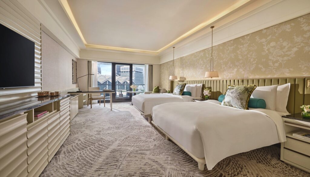 Deluxe Room with Balcony mit 2 Betten