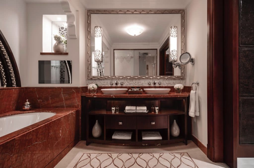 Palace One Bedroom Executive Suite/Superior Gold Club Suite - Badezimmer