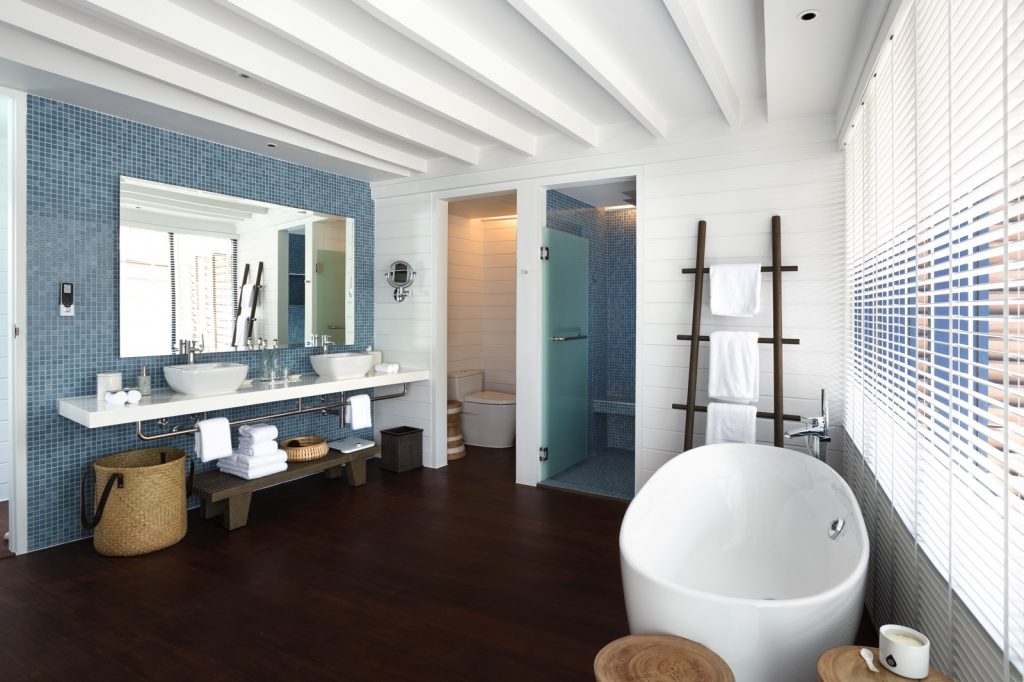 Loft-Water-Villa-Bathroom