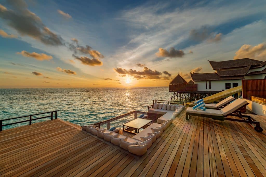 Private-Ocean-RESERVE-Outdoor-Deck-2