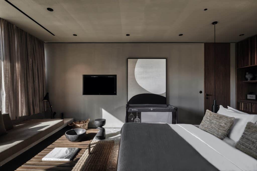 Tropical-Family-Room-Bedroom-2