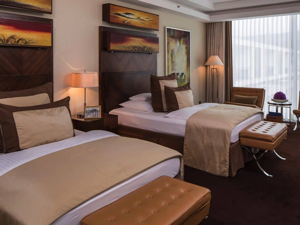 superior-room-twin-2