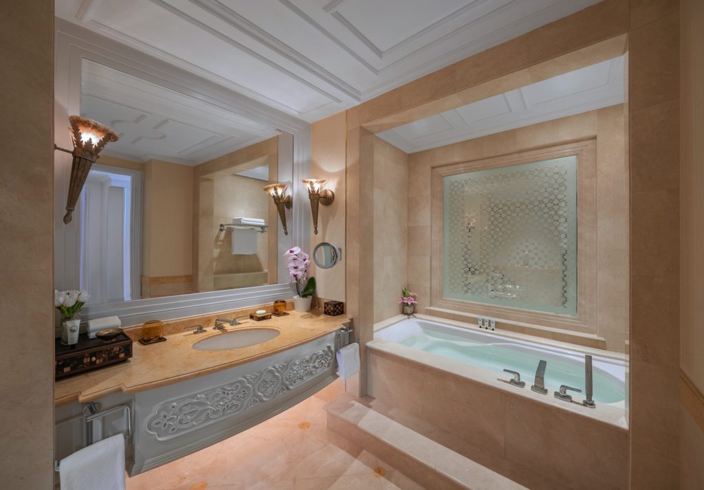 Deluxe Garden View - Badezimmer