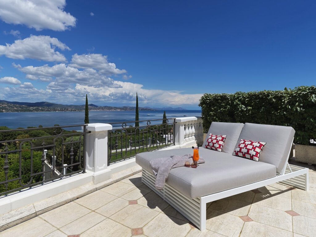 Prestige Deluxe Doppelzimmer Meerblick Terrasse