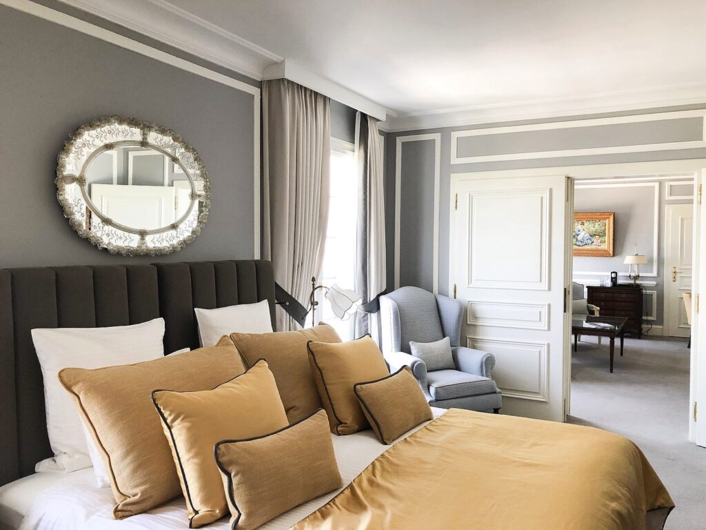 Suite Top Floor Panoramablick Schlafbereich