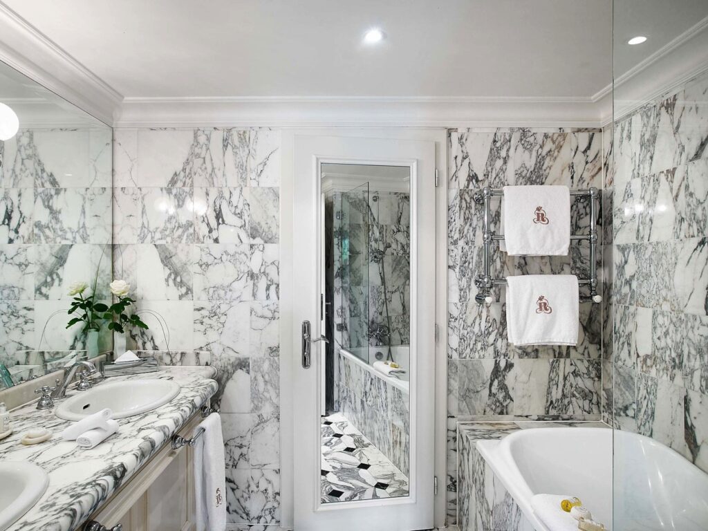 Superior Doppelzimmer Badezimmer