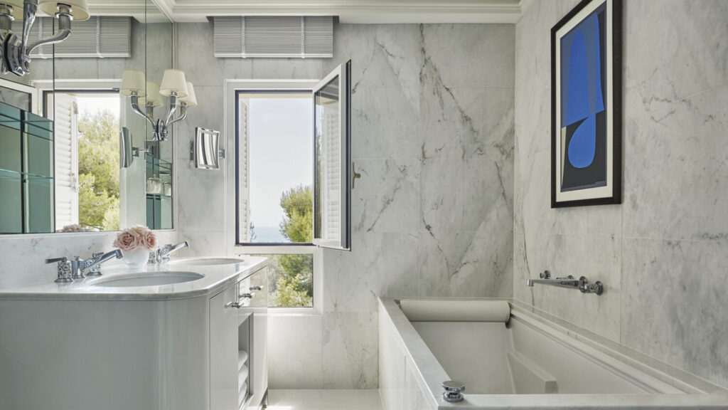 Pinewood Suite Badezimmer