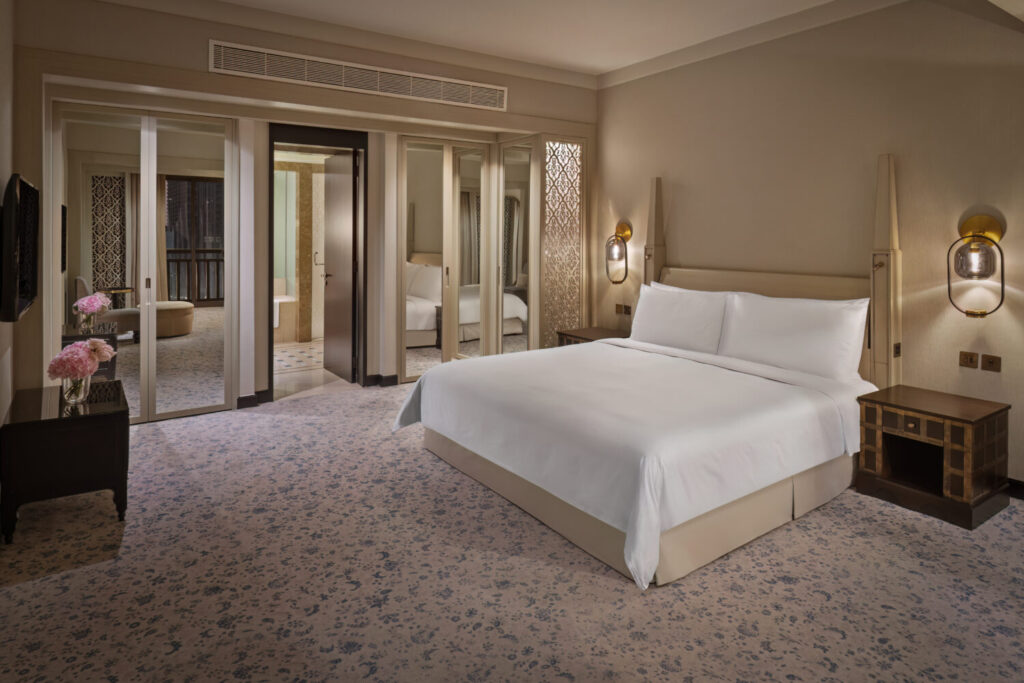 Palace Suite Fountain View - Schlafzimmer