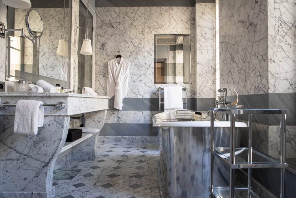 Premier Room Badezimmer